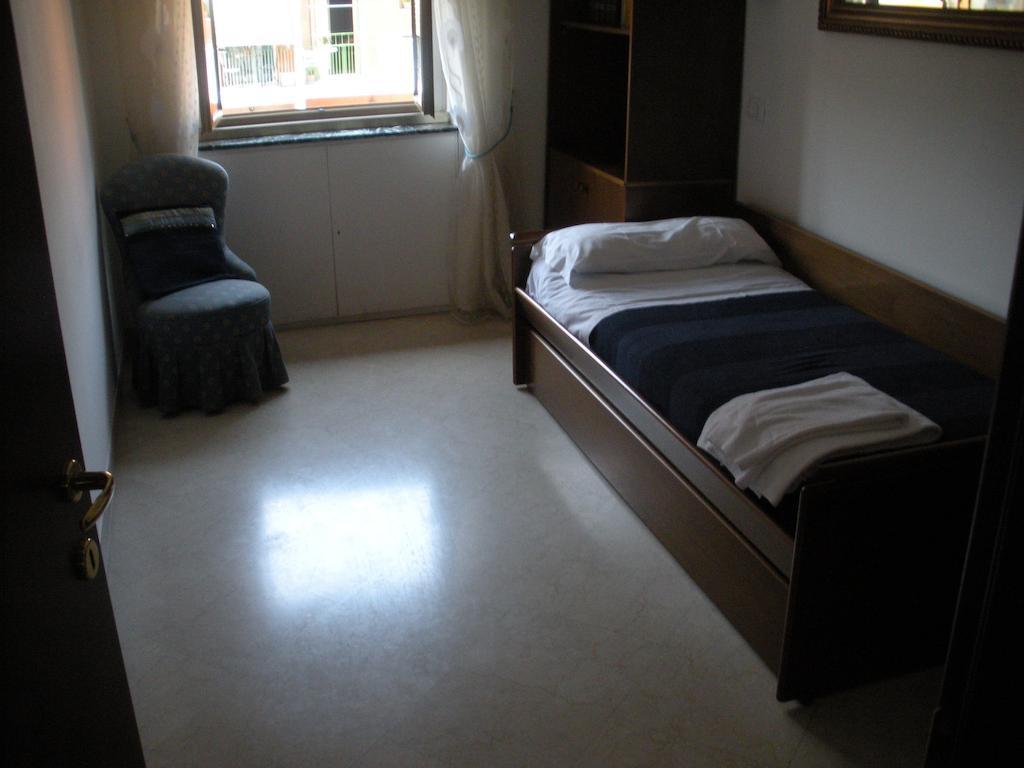 Bed and Breakfast Casa Garbata Rzym Pokój zdjęcie